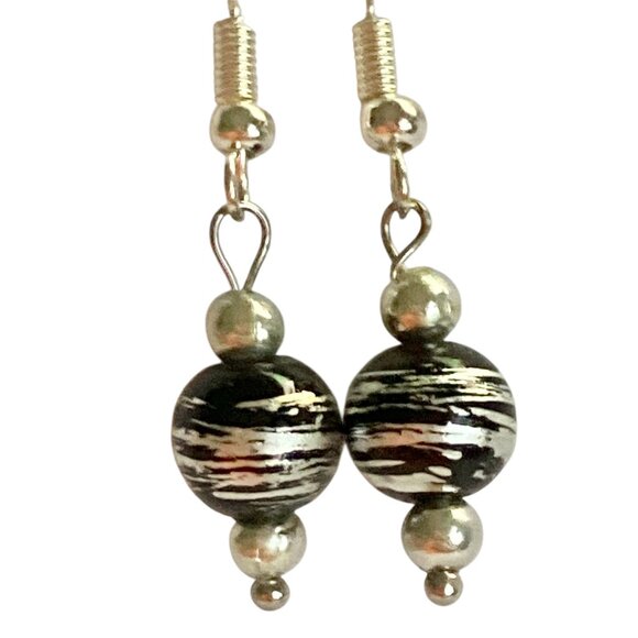 Murano Style Black Silver Art Glass Bead Earrings Plated Dainty Dangle Handmade - Picture 1 of 8